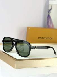 Picture of Louis Vuitton Sunglasses _SKUfw81854719fw